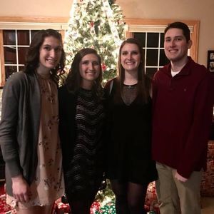 Meet your Posher, Allyson